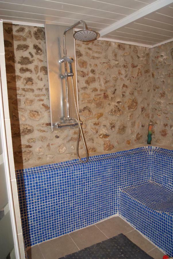 Apartament Codina 40 Apartment Torroella de Montgrí Екстериор снимка