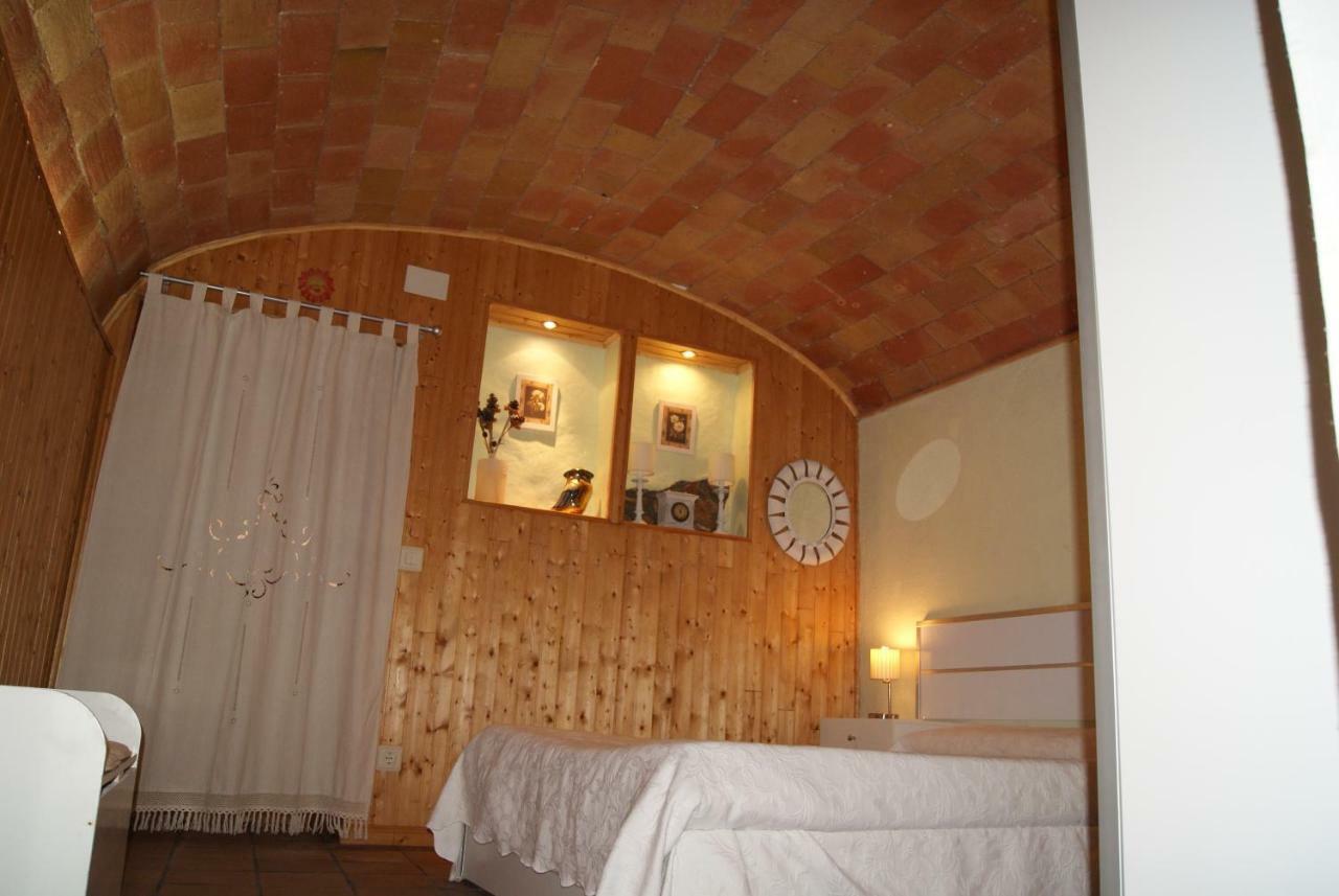 Apartament Codina 40 Apartment Torroella de Montgrí Екстериор снимка